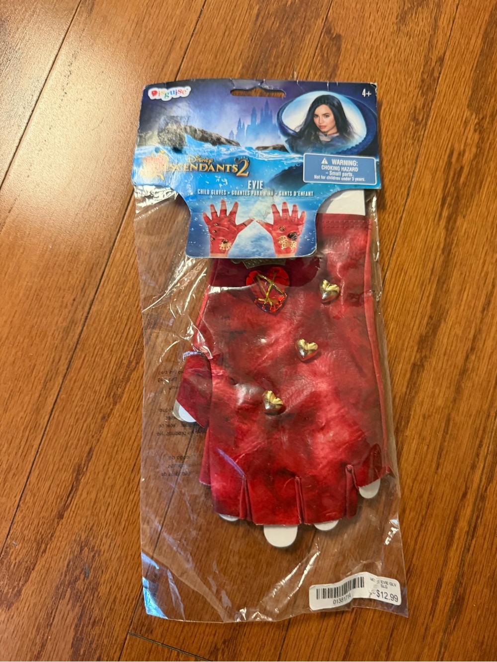 Disney Descendants Evie Red Heart Accent Costume Gloves